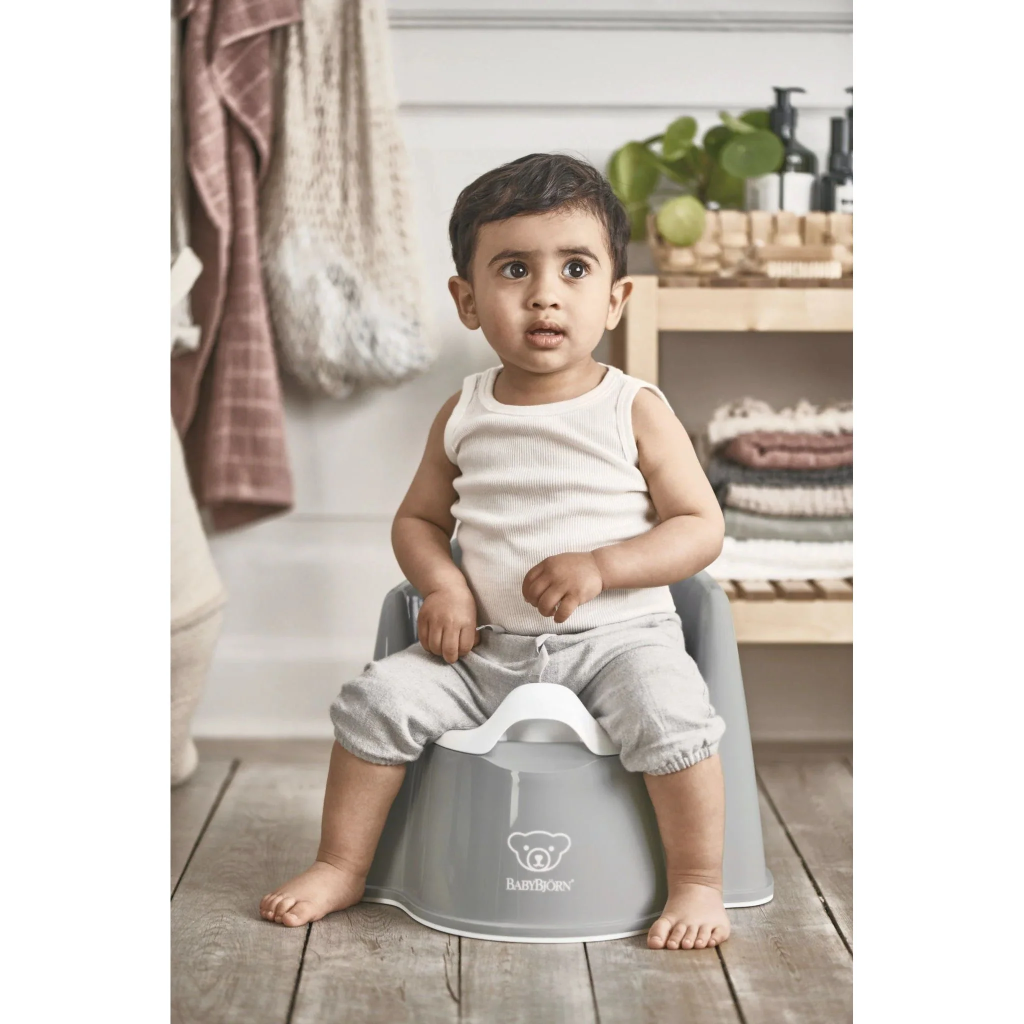 BabyBjörn Potty Chair - Image 9