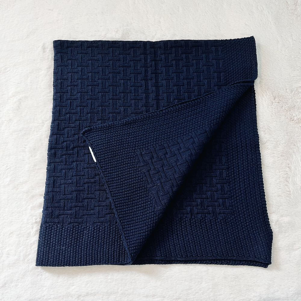Baby On The Move Basketweave Merino Bassinet Blanket 90 x 90 cm - Image 5