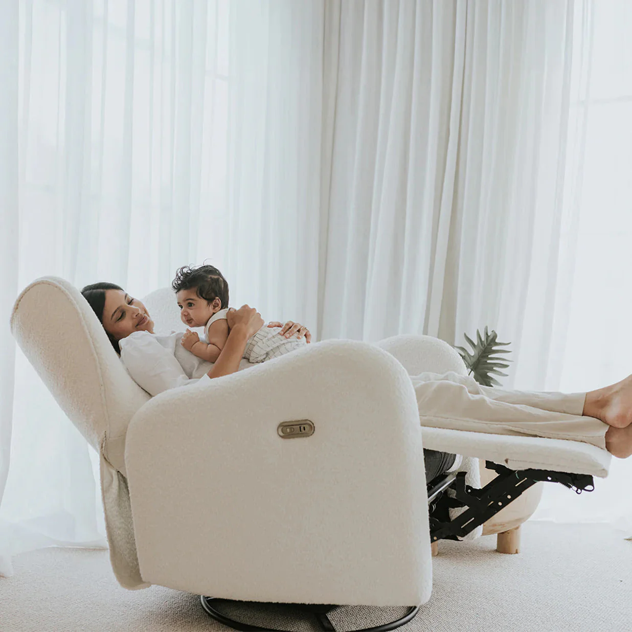 Babyrest Celeste Electric Nursery Chair