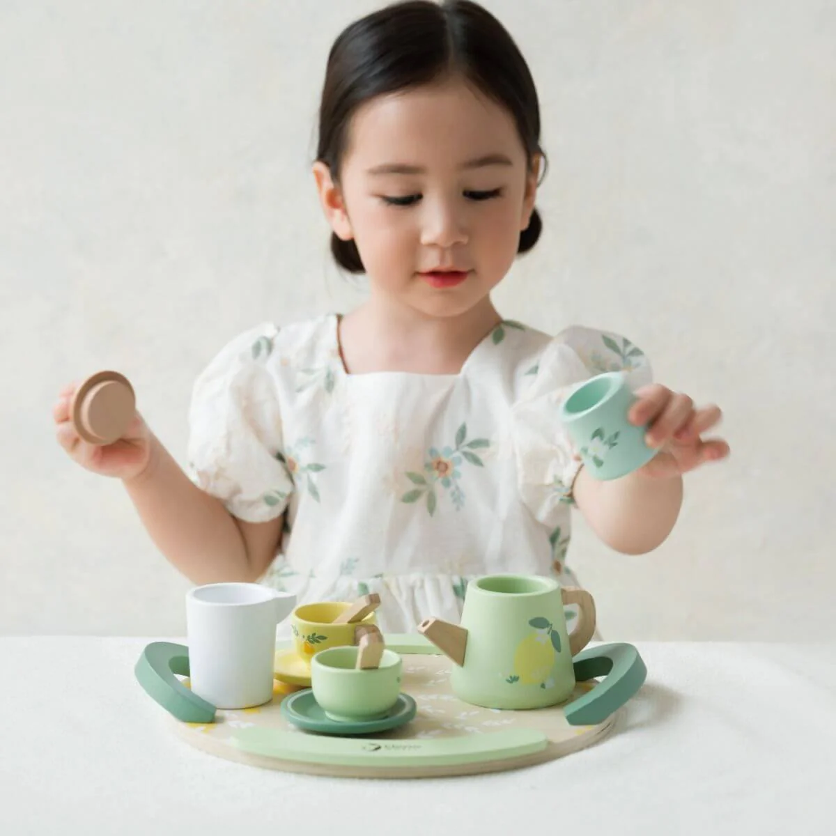 Classic World Vintage Afternoon Tea Set - Image 5