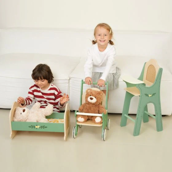 Classic World Vintage High Chair - Image 4