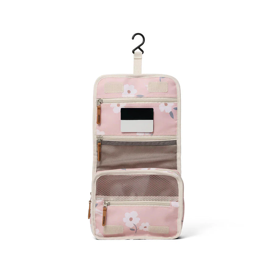 Crywolf Hanging Toiletry Bag - Image 6