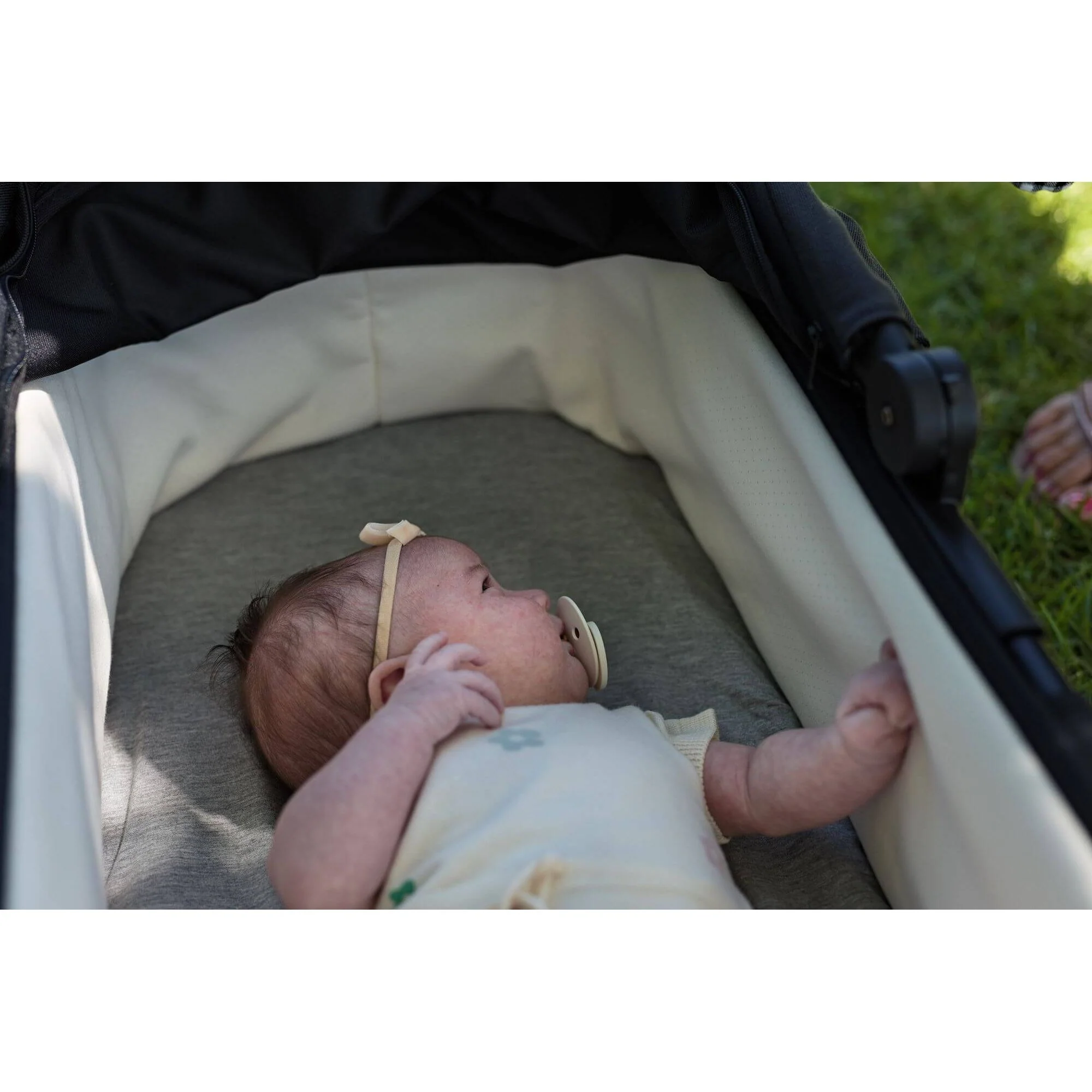 Edwards & Co Bamboo Carry Cot Fitted Sheets 2pc - Image 4