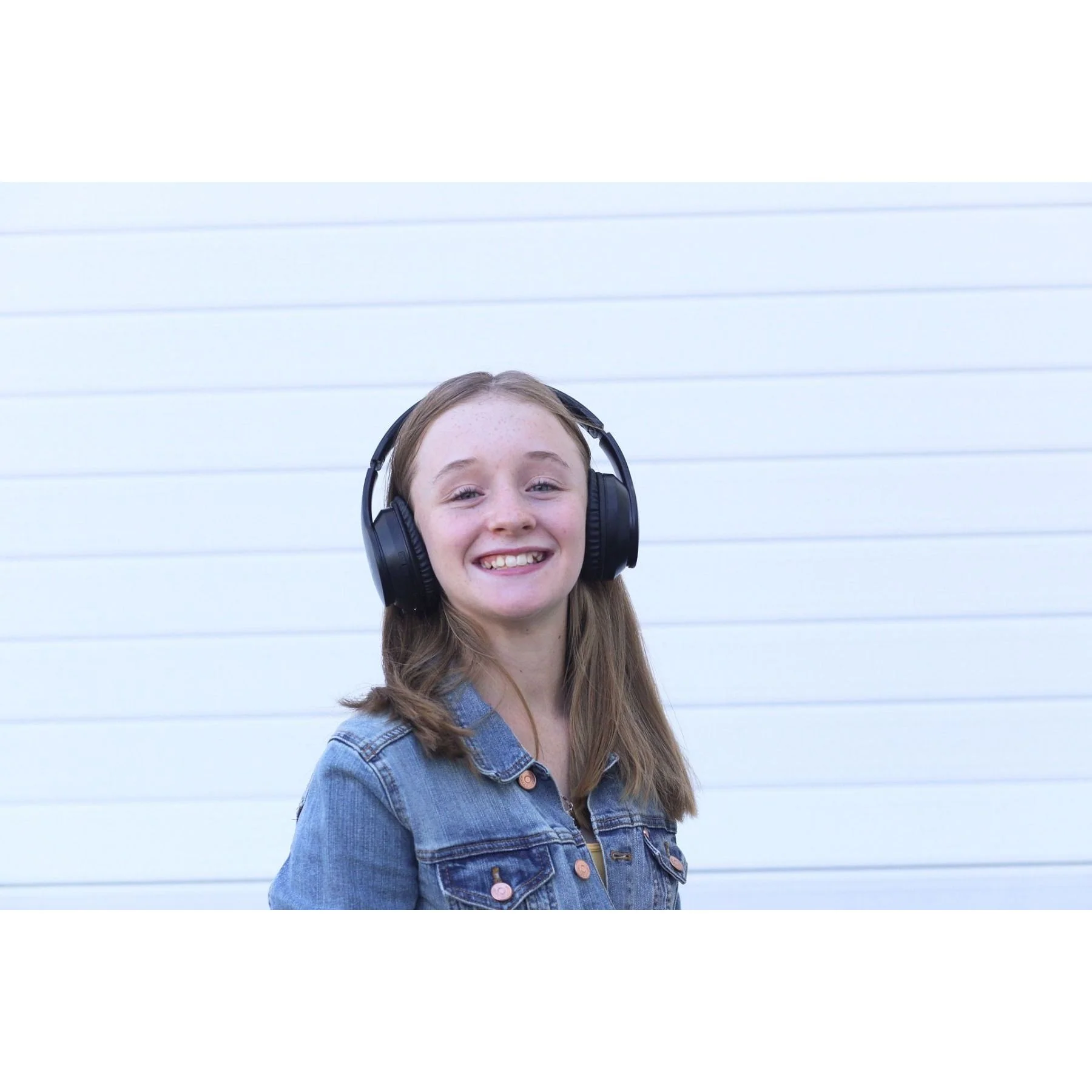 Ems For Kids Bluetooth Audio Headphones - Image 7