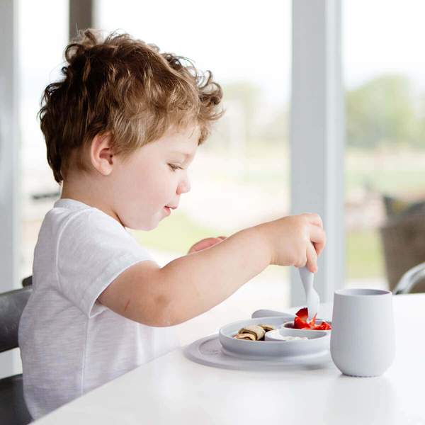 EZPZ Mini Feeding Set - Image 11