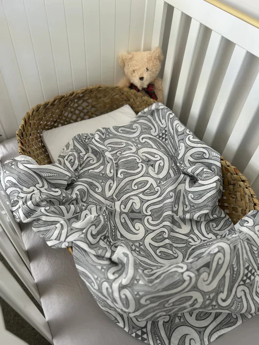Hiwa Awa Co Āhuru Swaddle - Image 7
