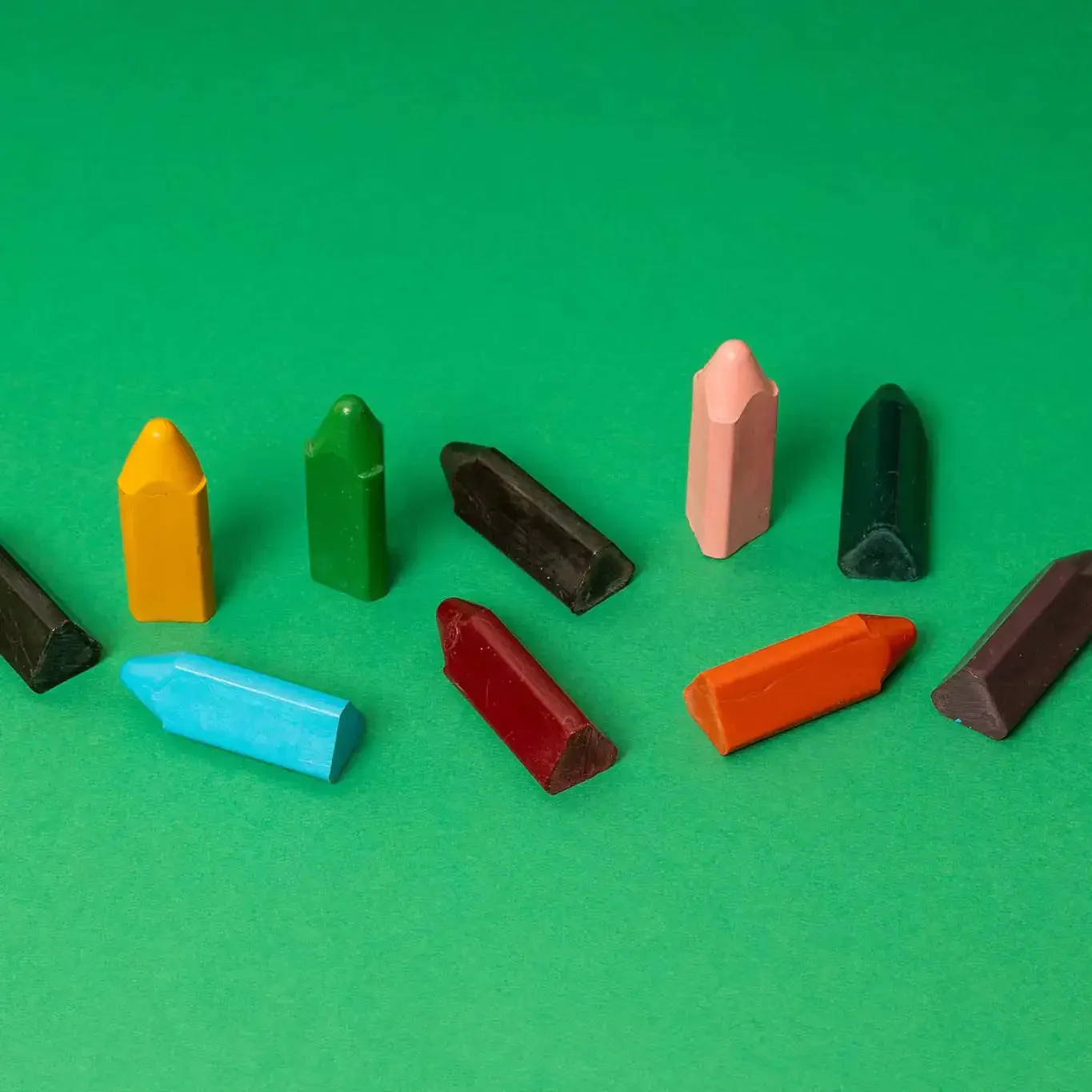 Honeysticks Beeswax Crayons Triangles 8pk - Image 3