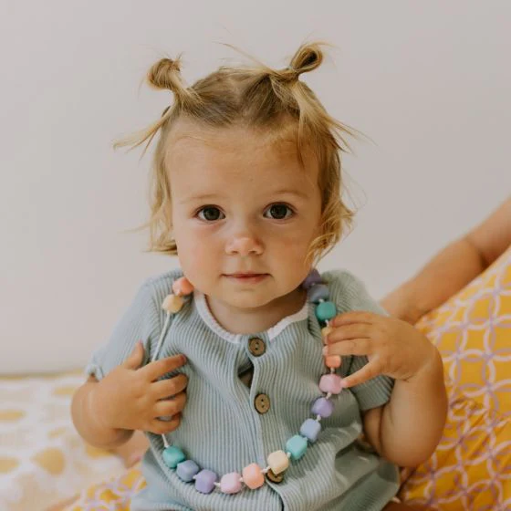 Jellystone Design Princess & the Pea Necklaces - Image 4
