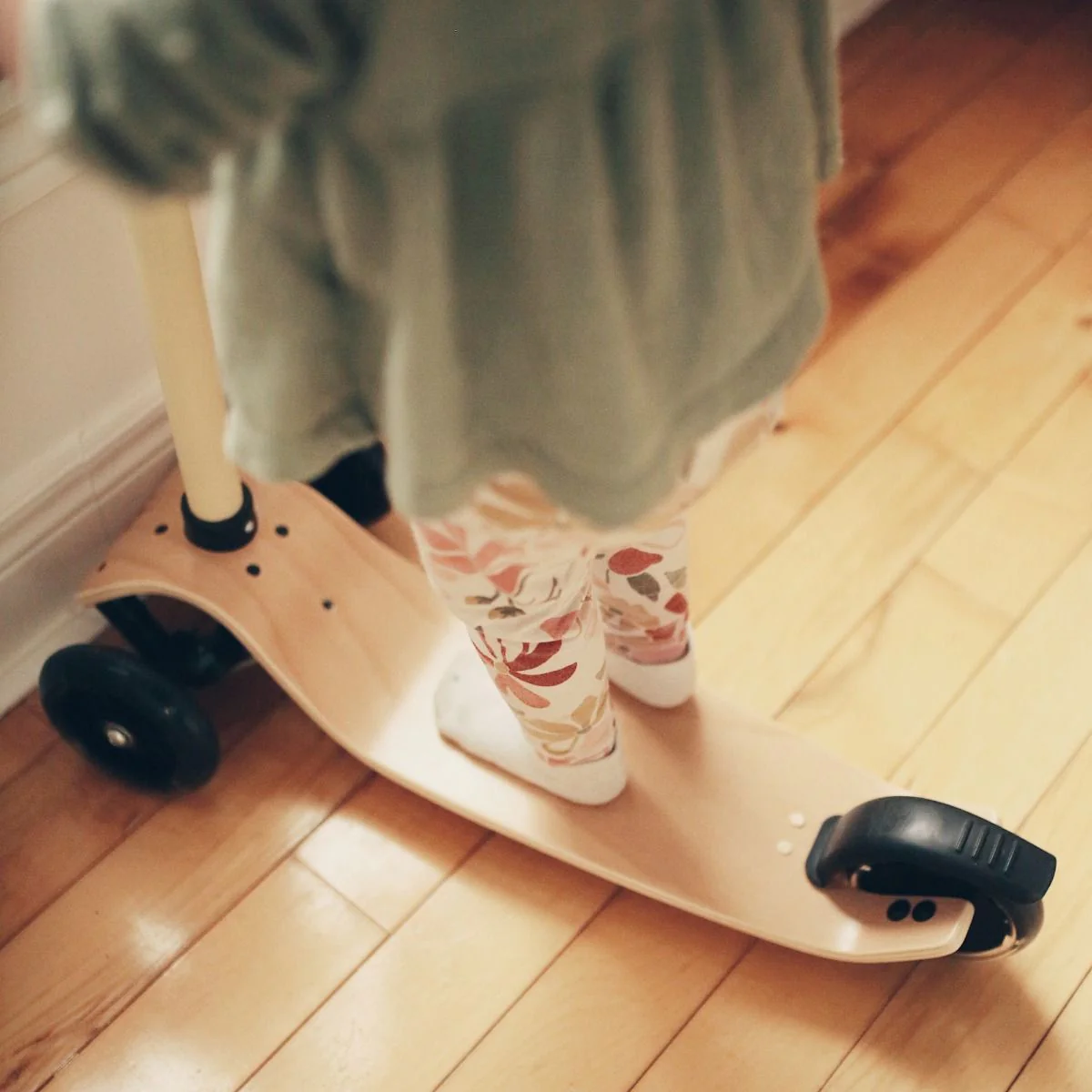 Kinderfeets Kinder Scooter - Image 11