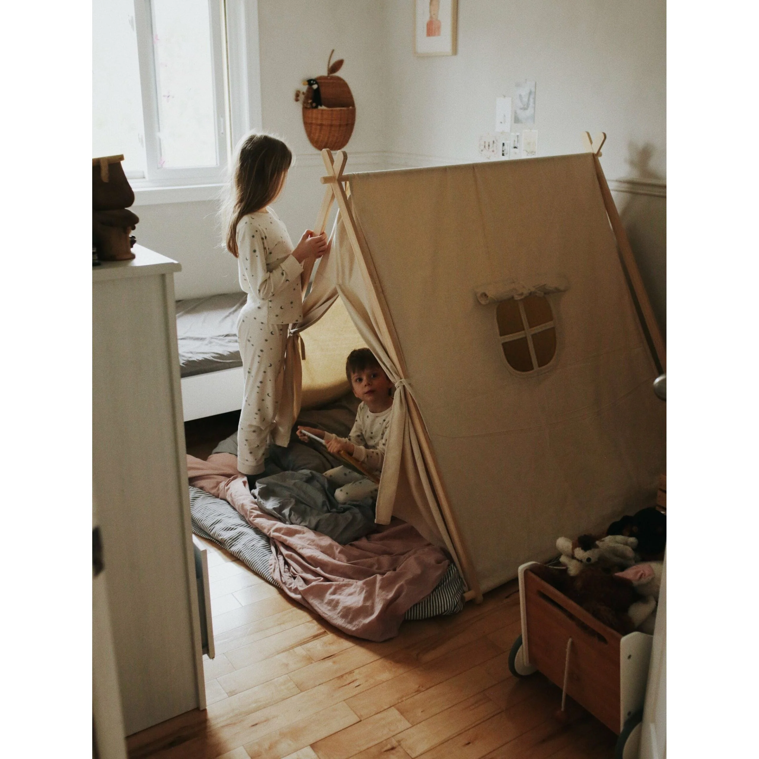 Kinderfeets Tent - Image 5