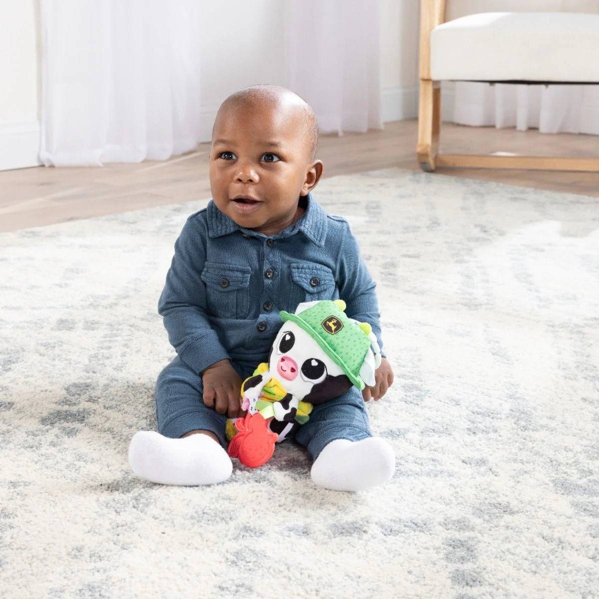 Lamaze & John Deere Co-brand Bella the Cow Clip & Go - Image 2