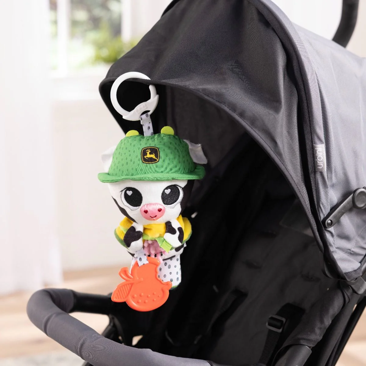 Lamaze & John Deere Co-brand Bella the Cow Clip & Go - Image 4