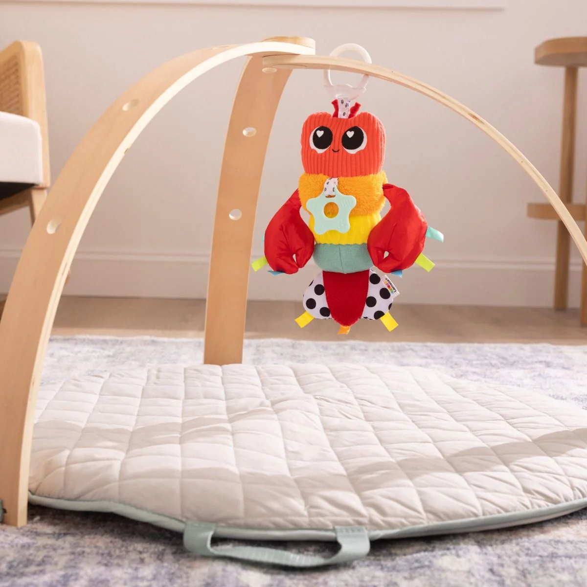 Lamaze Liam the Lobster - Clip n Go - Image 4