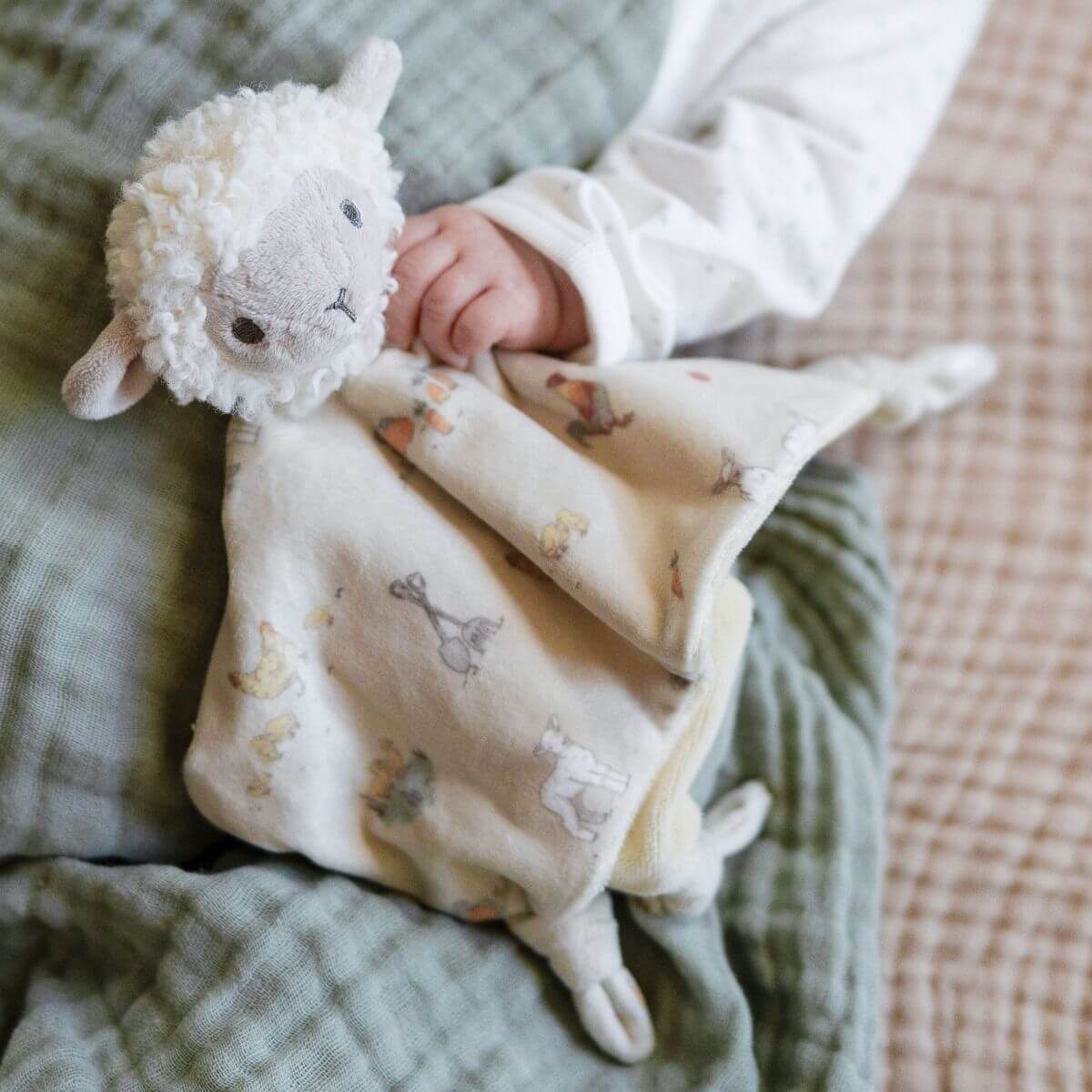 Little Linen Comforter - Image 11
