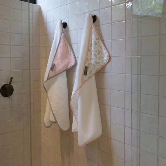 Little Linen Hooded Towel 2pk - Image 5