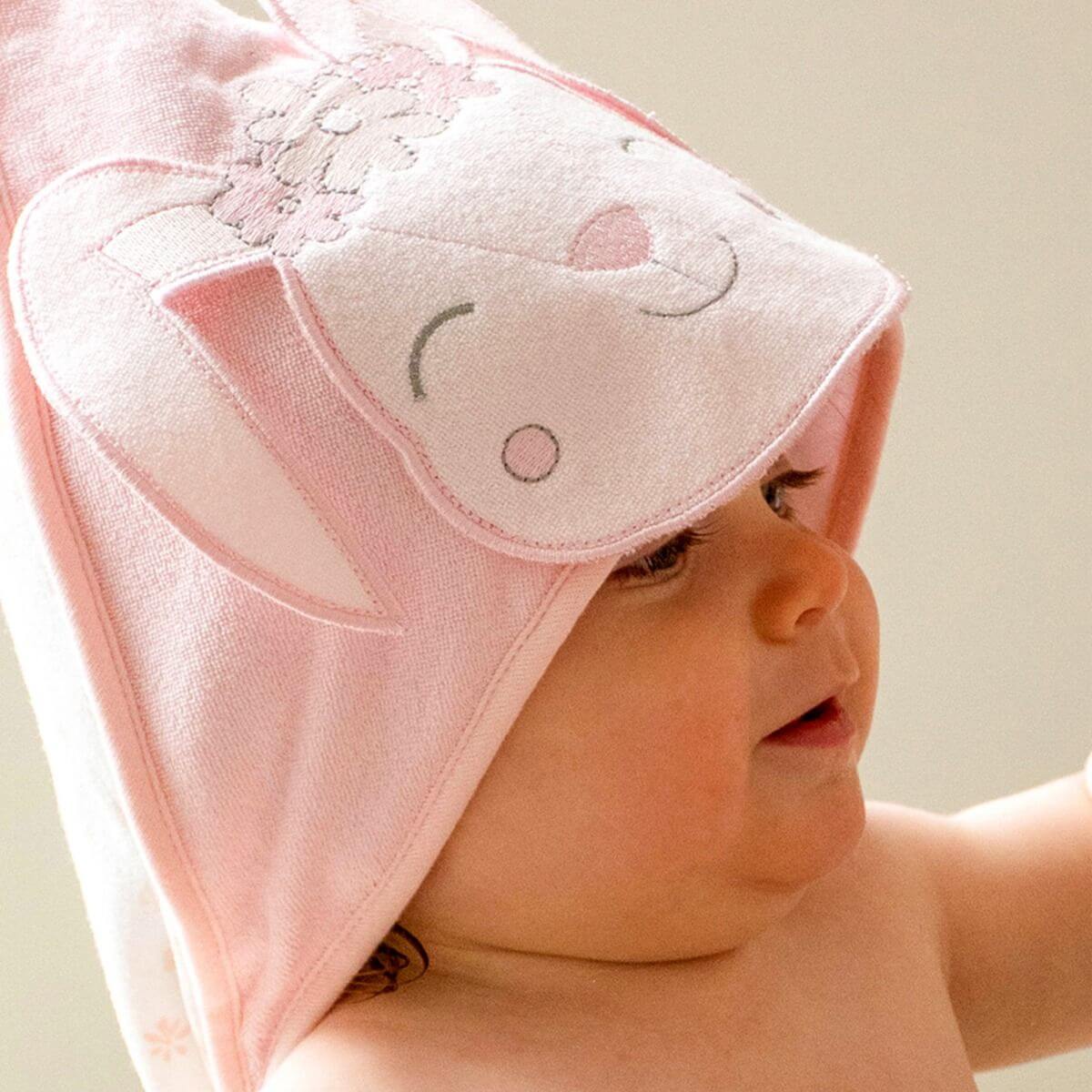 Little Linen Hooded Towel & Washers - Image 6