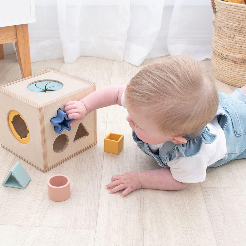 Living Textiles Playground 4-in-1 Sensory Cube - Image 4