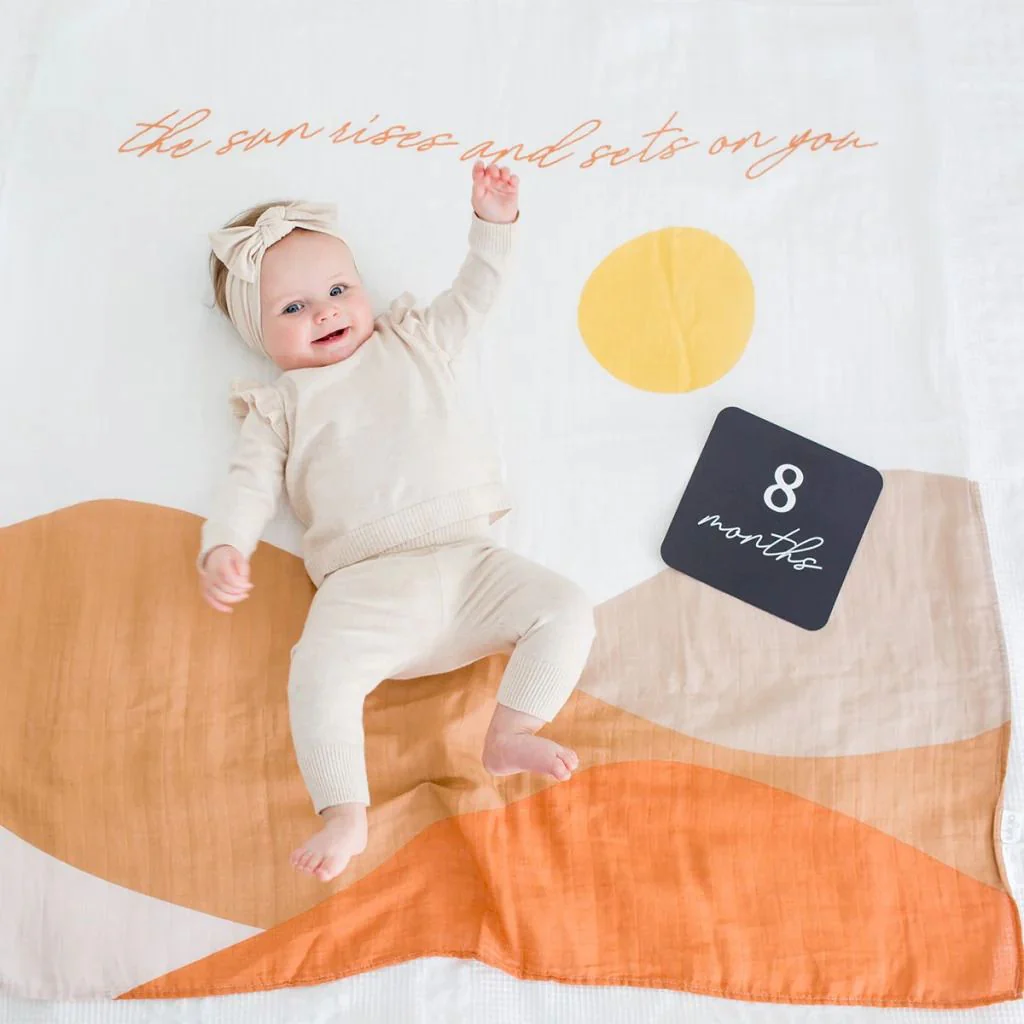 Lulujo Baby’s First Year Milestone Cards and Blanket Set - Image 8