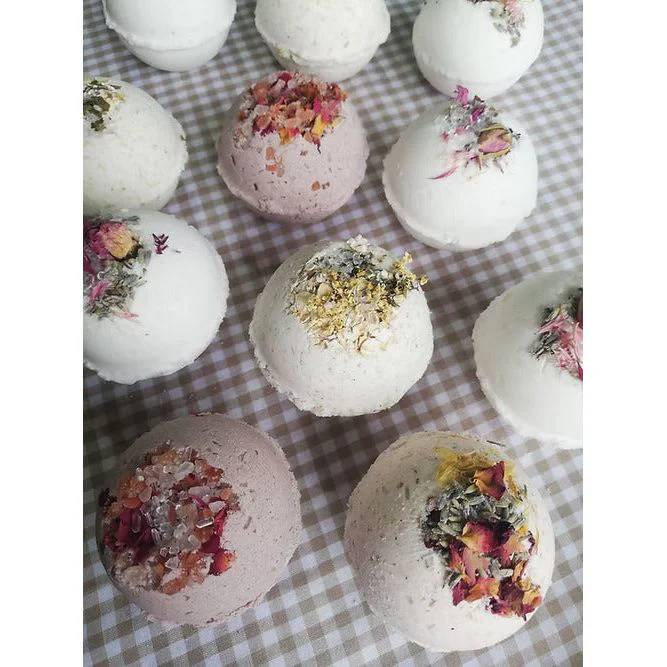Mama + Me Calm & Soften Botanical Bath Bomb - Image 3