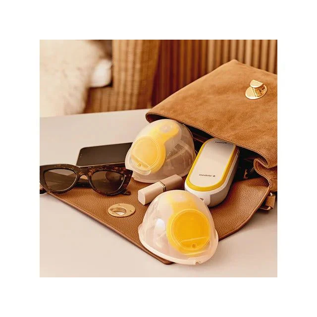 Medela Freestyle™ Hands-free double electric wearable breast pump - Image 4