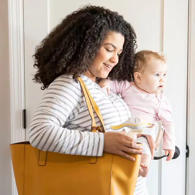 Medela Harmony Essentials Pack - Image 4