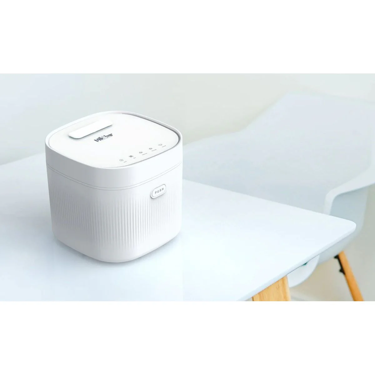 Milkbar UV/LED Steriliser & Dryer 8L - Image 2