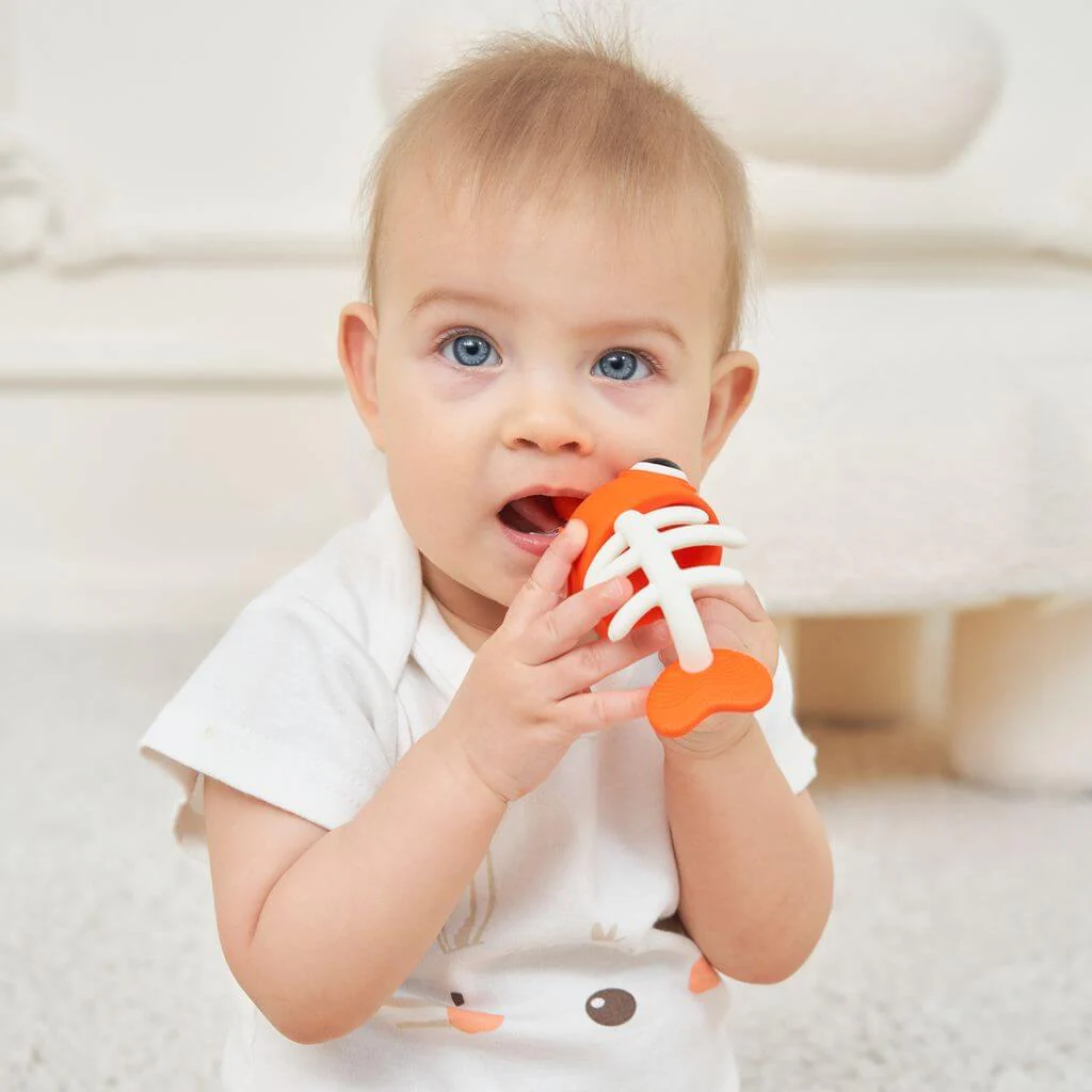 Mombella Clownfish Soothing Teether Toy - Image 6