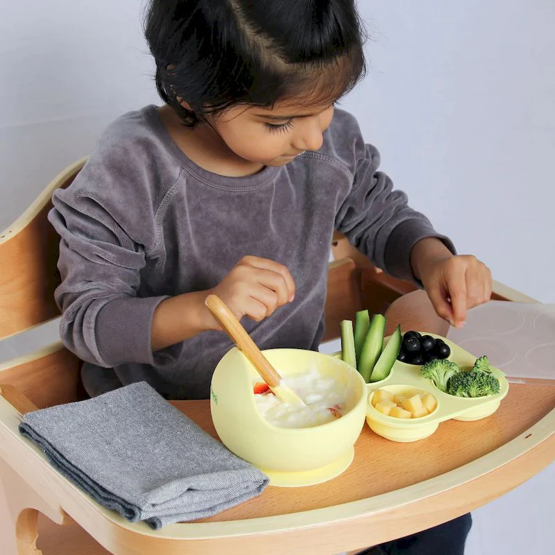 nil. Silicone Food Tray 4 Compartment - Image 5