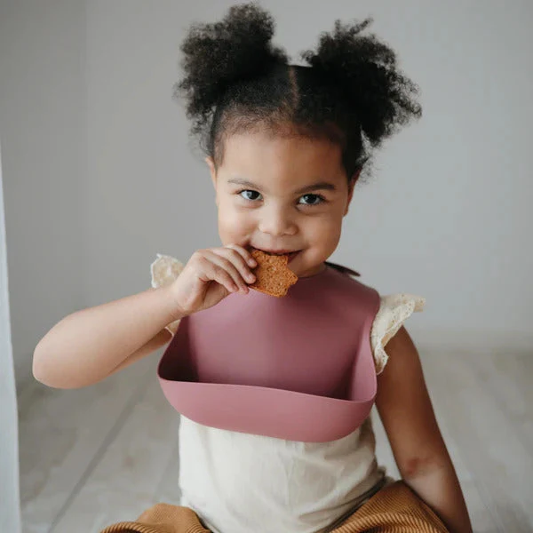 Mushie Silicone Bib - Image 10