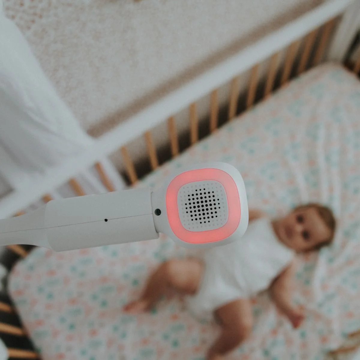 Oricom Skyview AI 5" Smart HD Baby Monitor with Cot Stand - Image 7