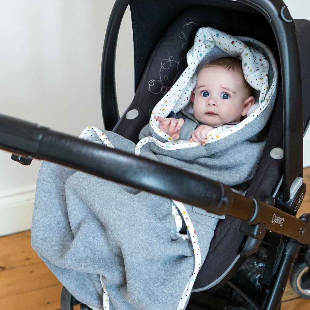 Purflo Cosy Wrap Travel Blanket - Image 14