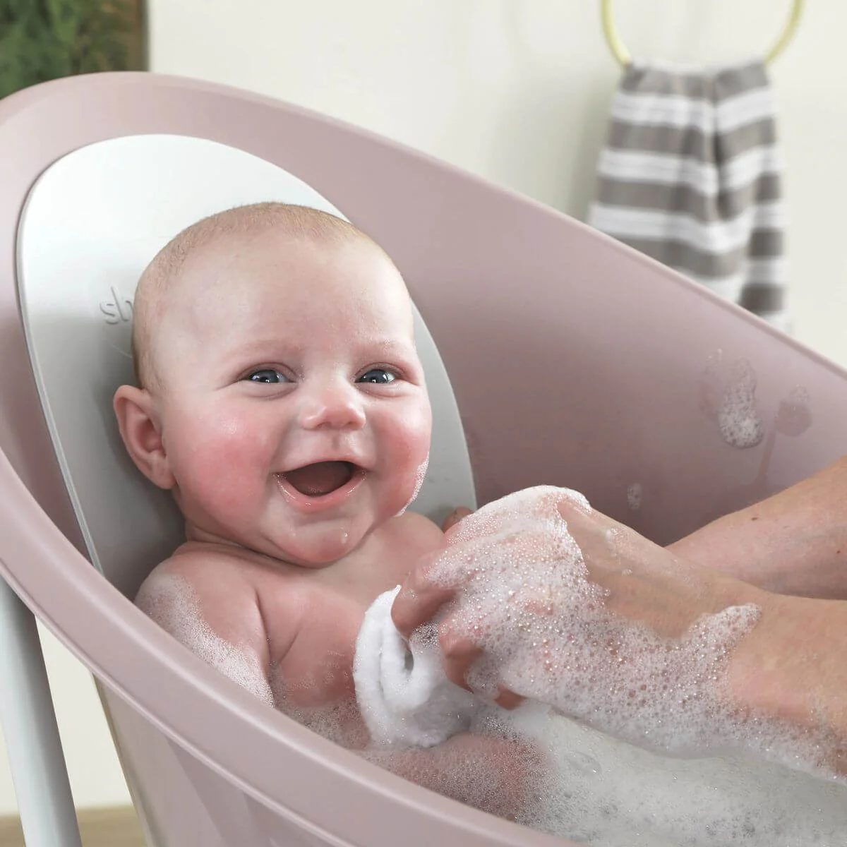 Shnuggle Baby Bath - Image 17