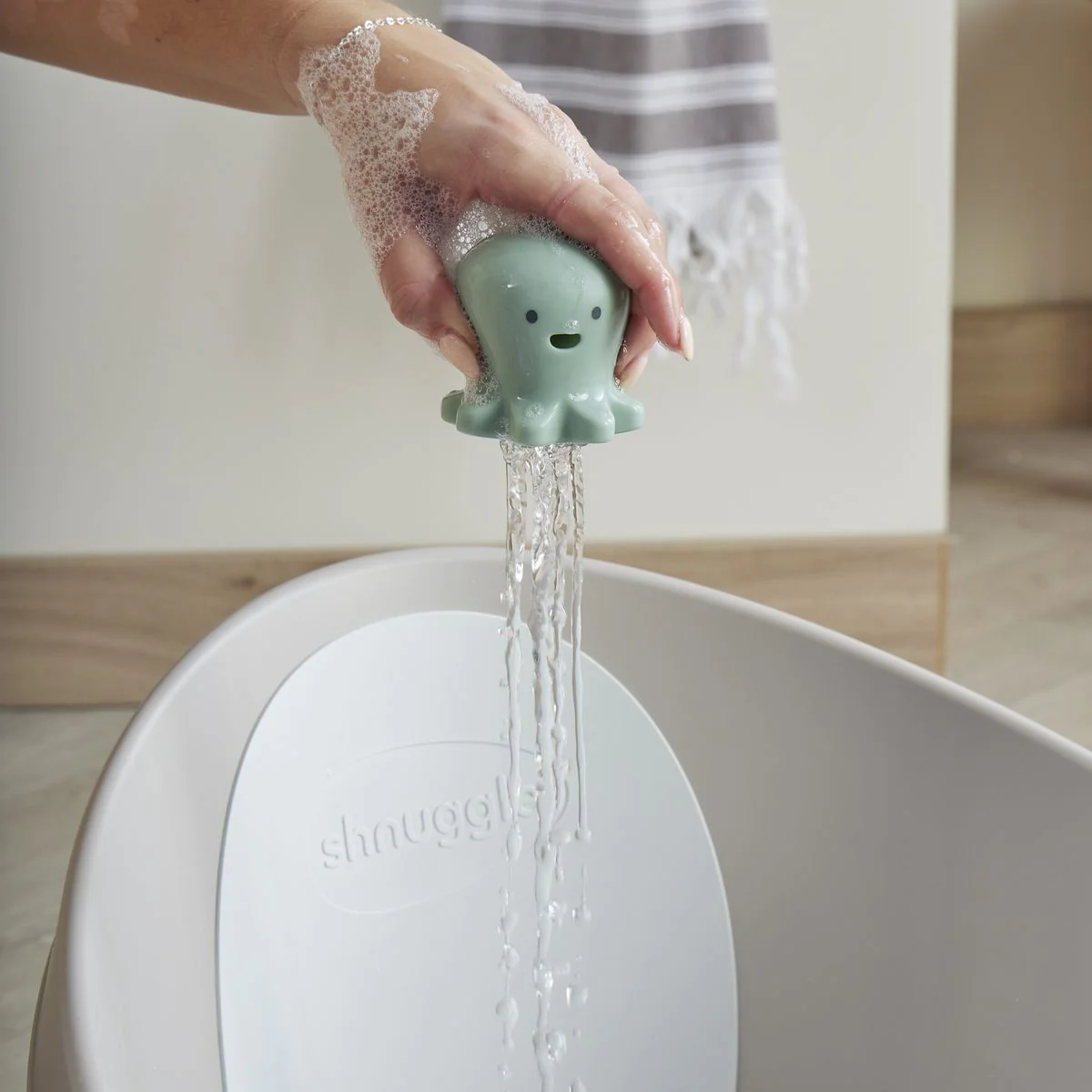 Shnuggle Bath Buddies Toy Set - Image 9