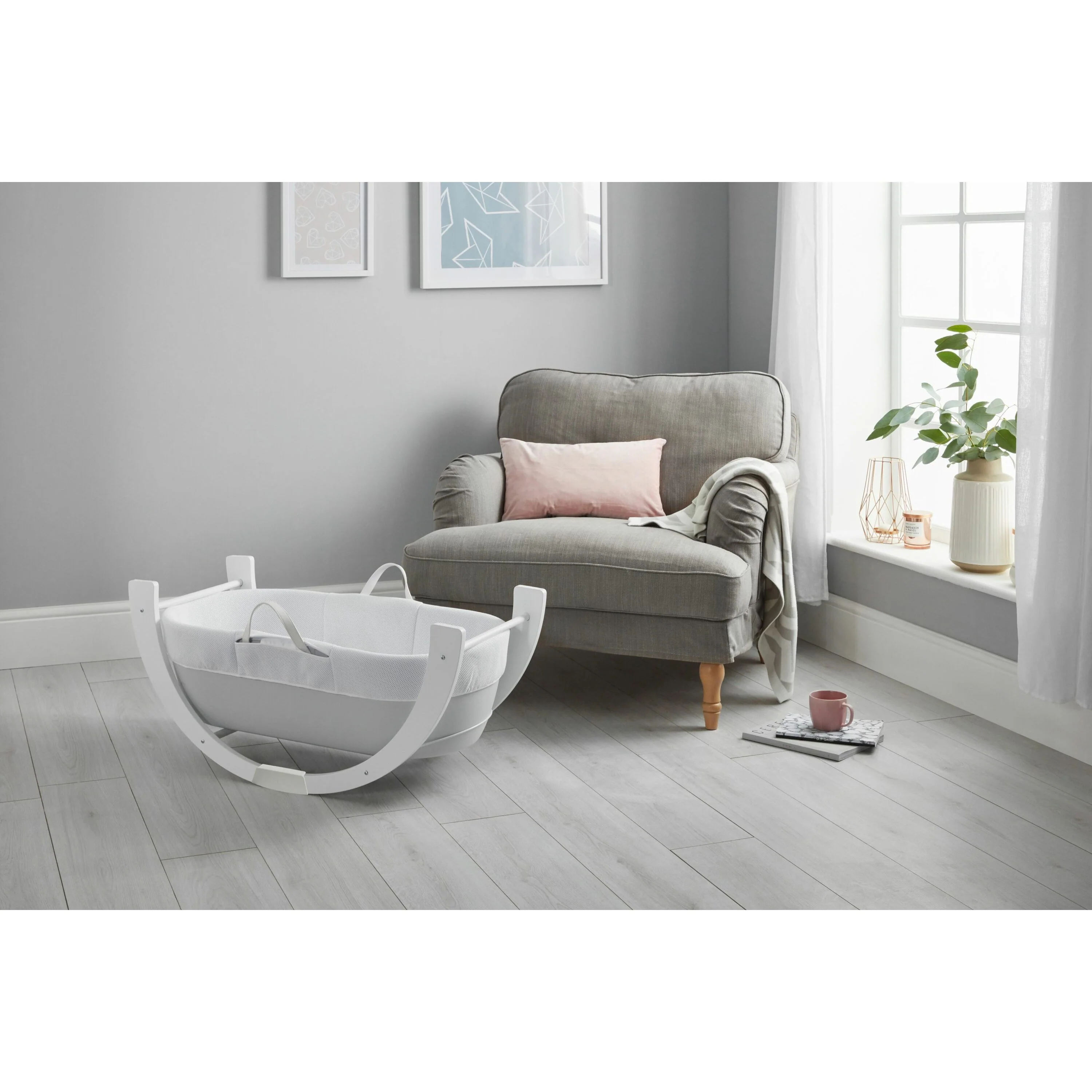 Shnuggle Dreami Moses Basket - Image 8
