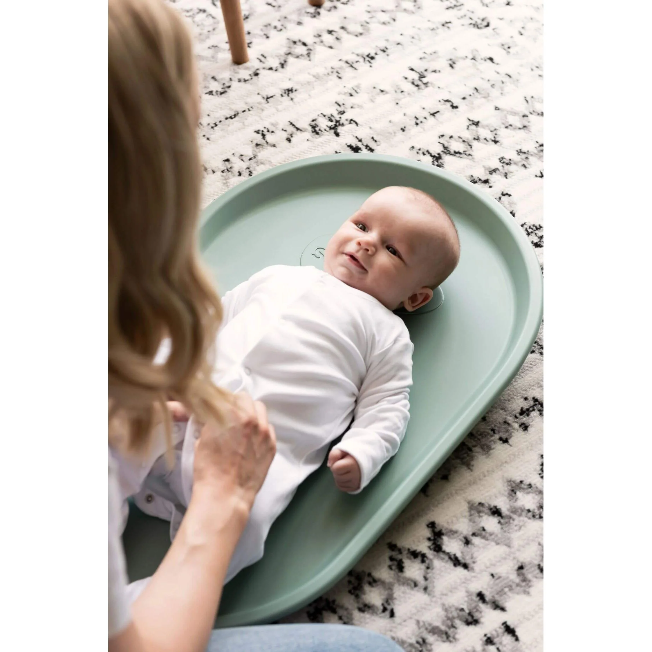 Shnuggle Squishy Changing Mat - Image 5