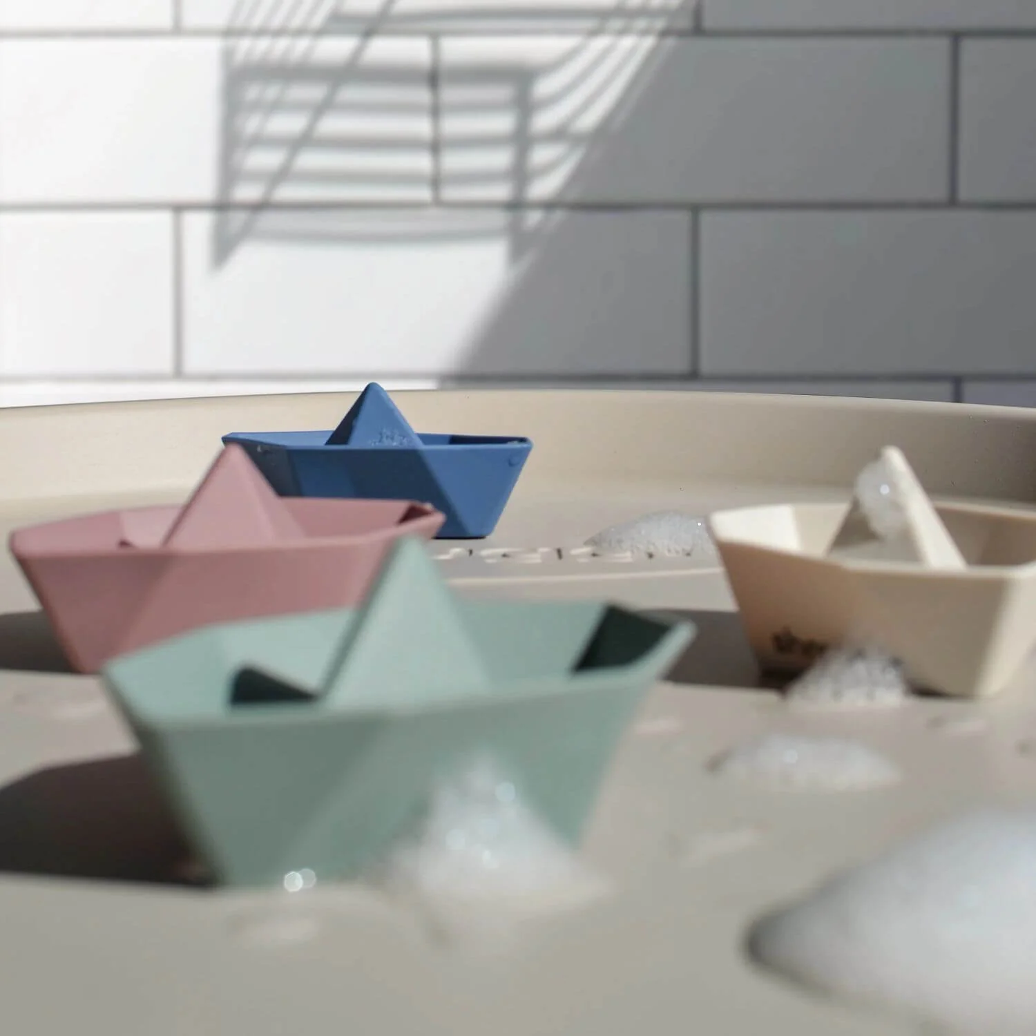 Shnuggle Stack and Sail Bath Boat Toys - Image 5