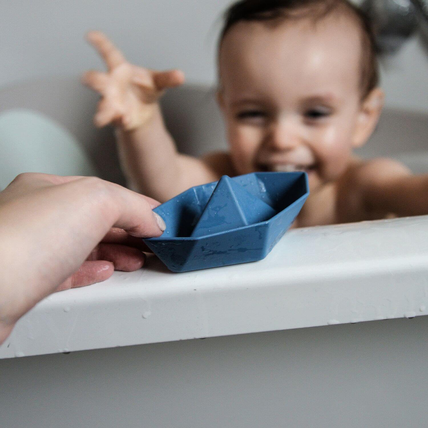Shnuggle Stack and Sail Bath Boat Toys - Image 9