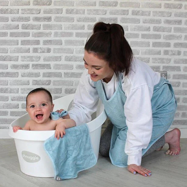 Shnuggle Wearable Hooded Baby Towel with Ears - Image 6