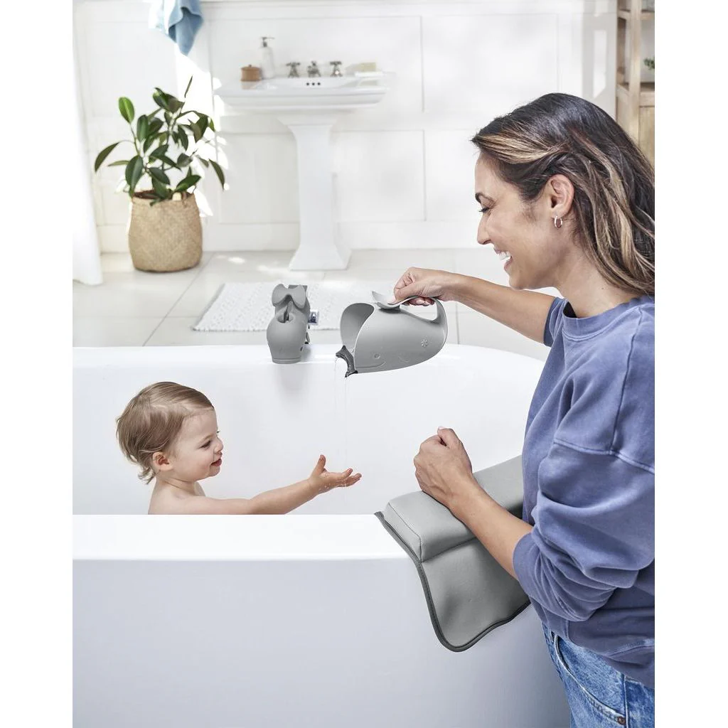 Skip Hop Moby Waterfall Rinser - Image 11