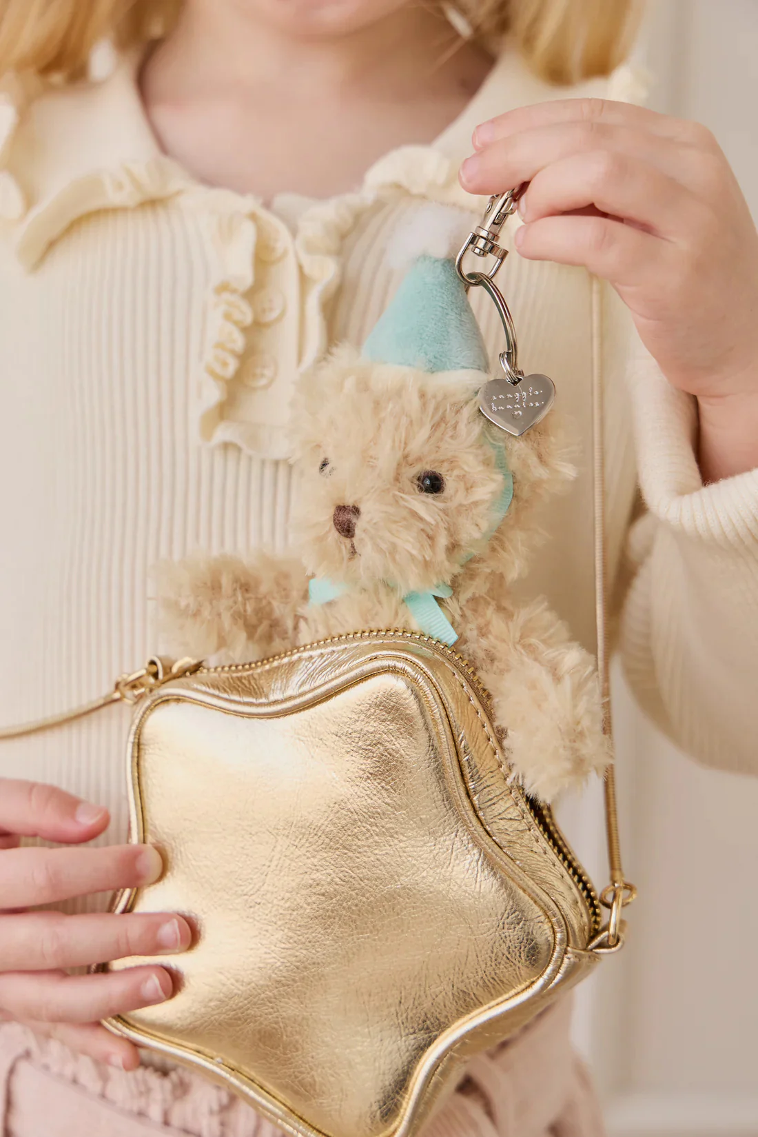 Snuggle Bunnies - Arthur Keyring - Image 4