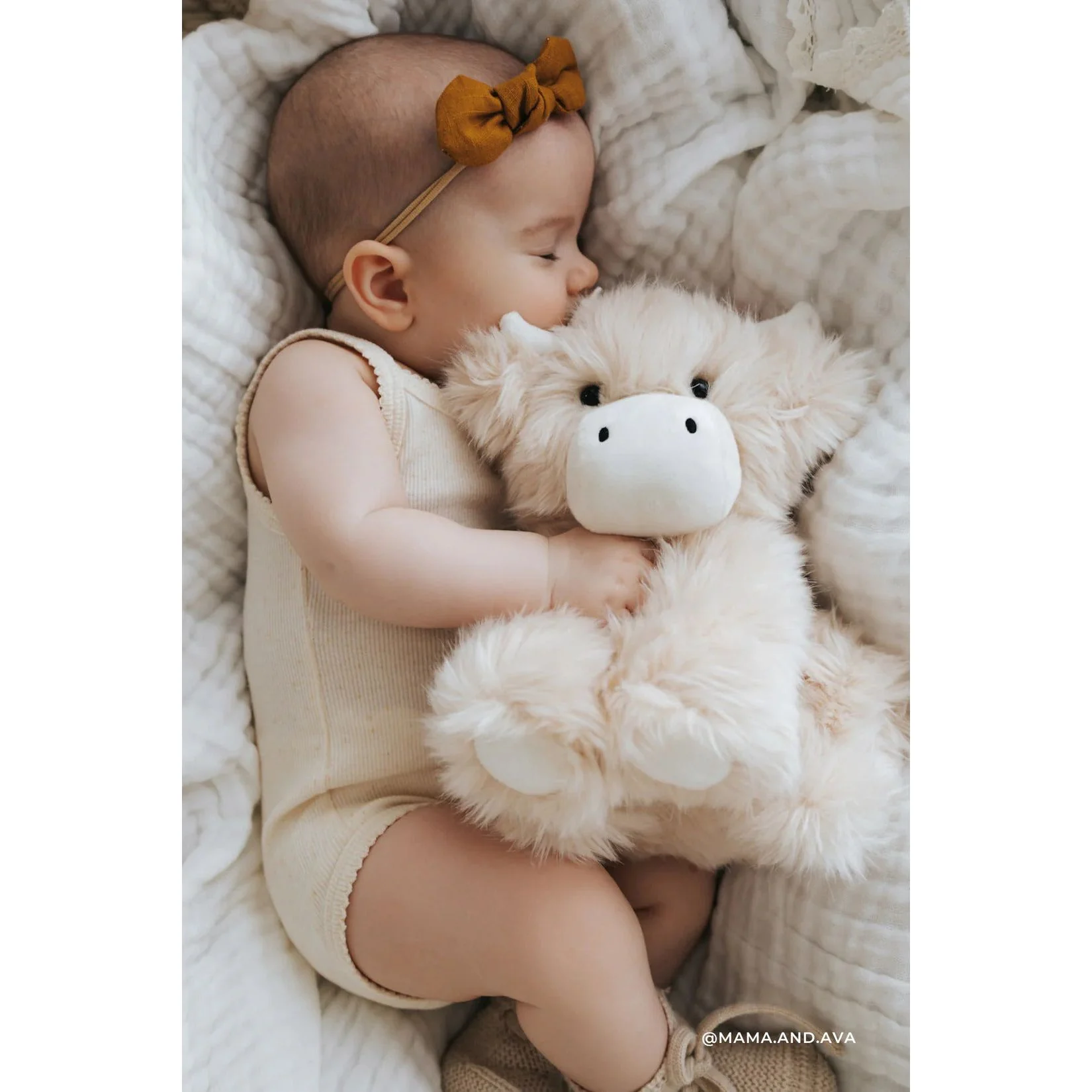 Snuggle Bunnies - Hilda The Highland Cow - Image 4