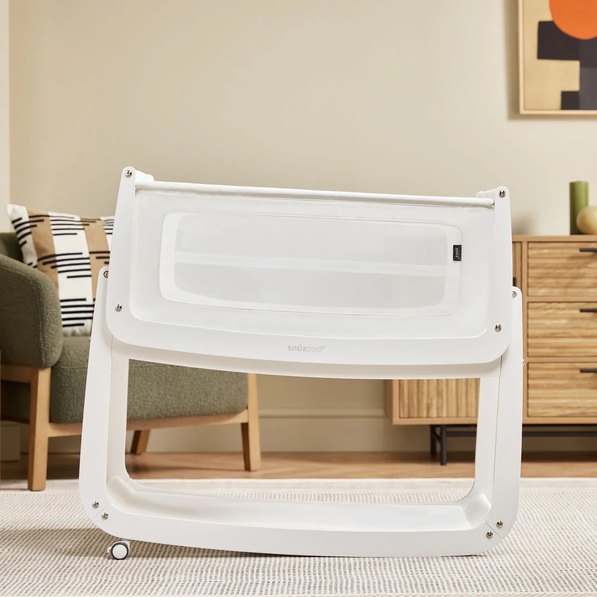 SnuzPod5 Bedside Bassinet Bundle - Image 16