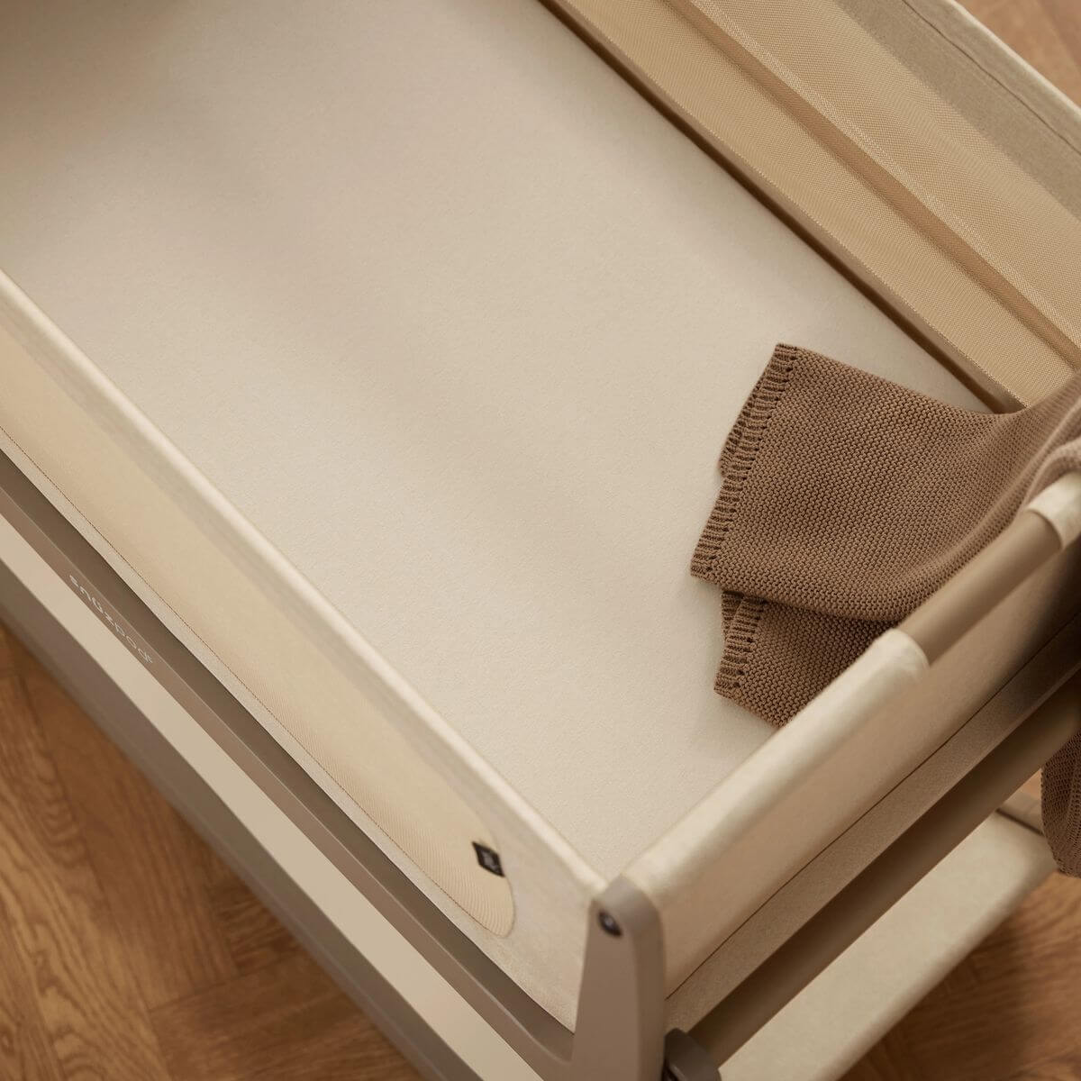 SnuzPod5 Bedside Bassinet Bundle - Image 26