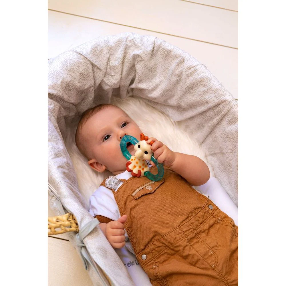 Sophie La Girafe Double Ice Bite Teething Ring - Image 4