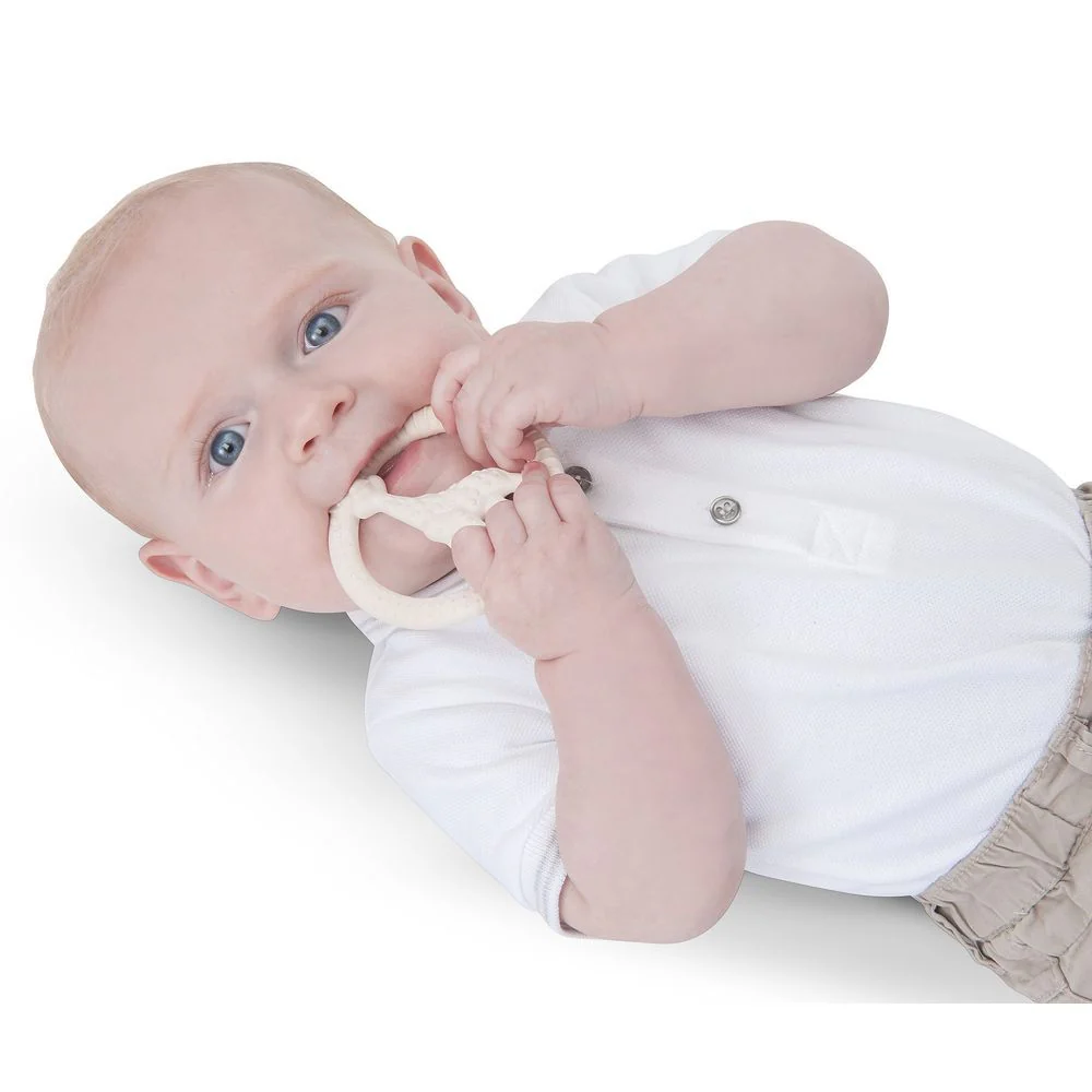 Sophie La Girafe So Pure Circle Teether - Image 3