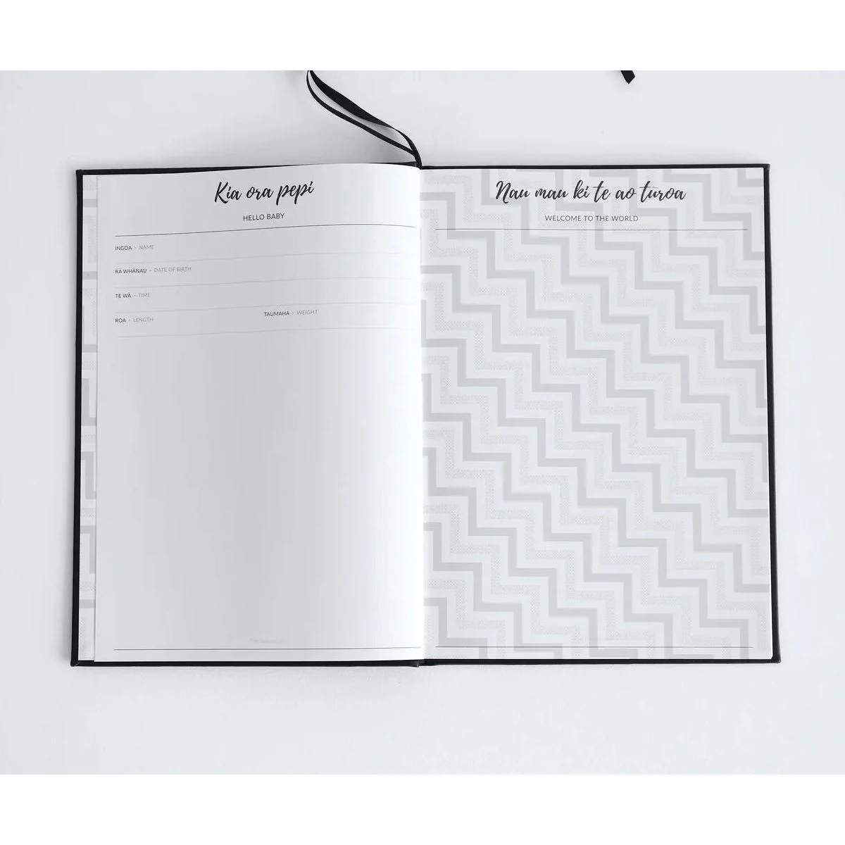 Tuhono Design Puka Pepi - Baby Book - Image 7