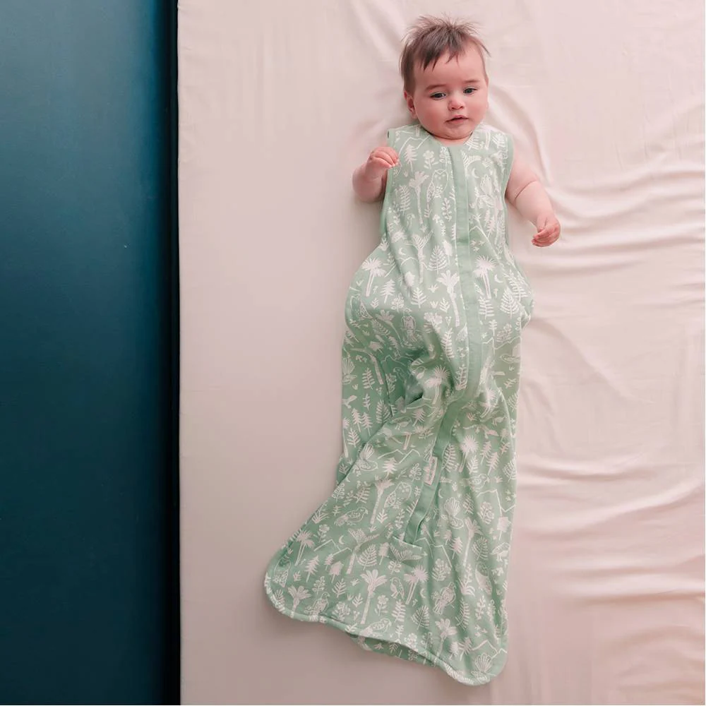 Woolbabe 3 Seasons Front Zip Sleeping Bag - Image 13