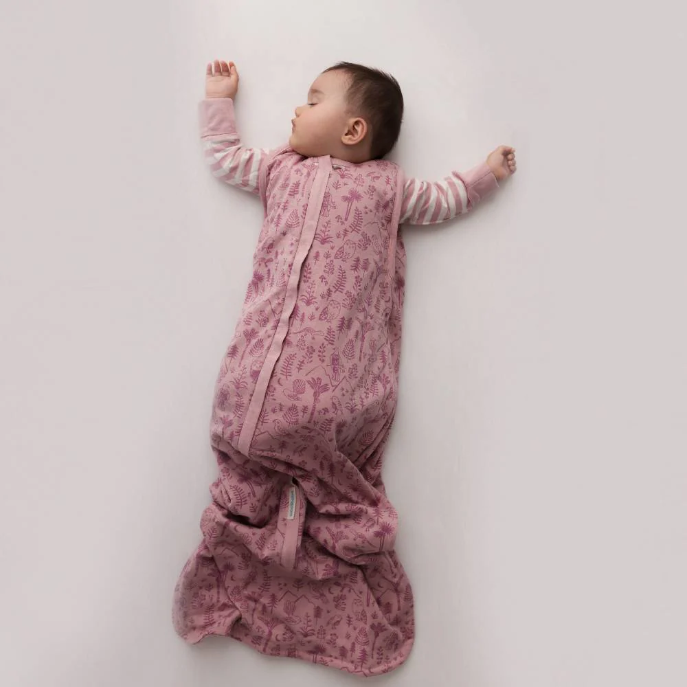 Woolbabe 3 Seasons Front Zip Sleeping Bag - Image 17