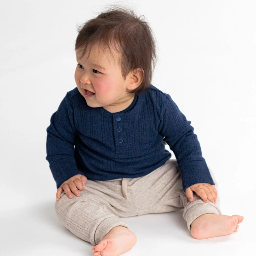 Woolbabe Organic Cotton/Merino Long Sleeve Henley Bodysuit Tekapo Marl - Image 4