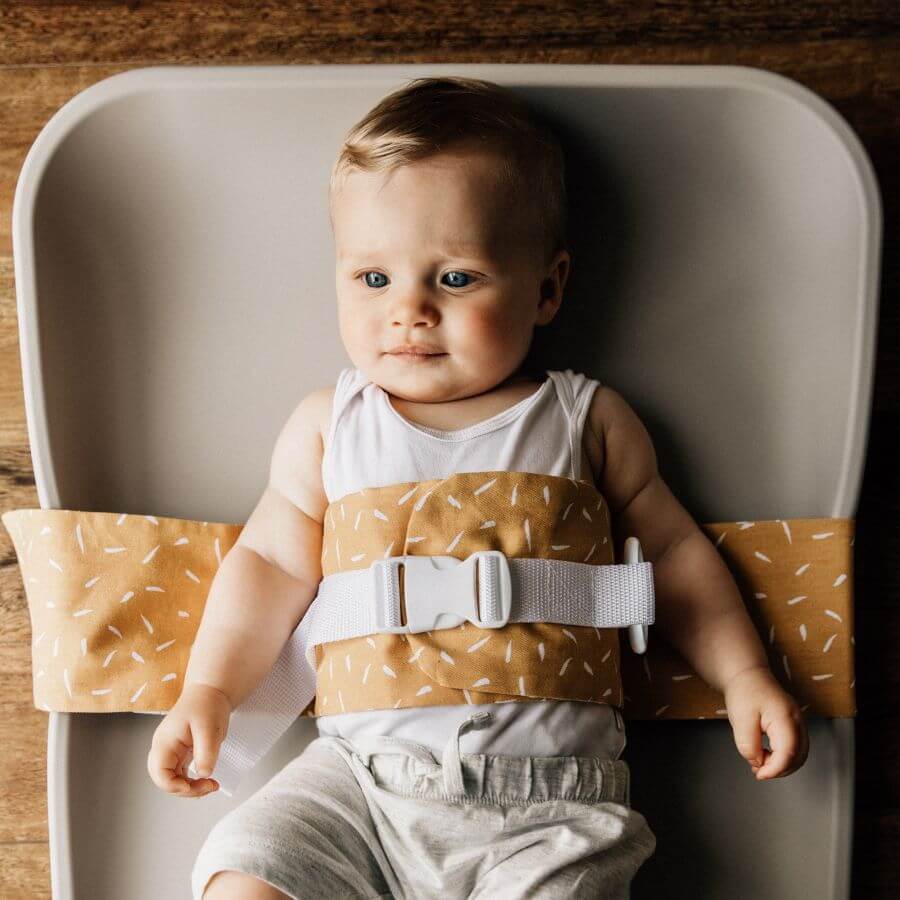 Wrigglebum Nappy Change Harness - Image 10